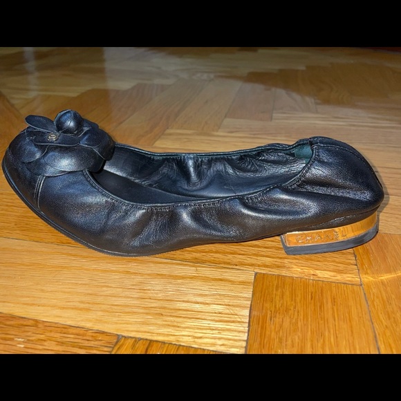 Chanel Flats - Picture 6 of 9